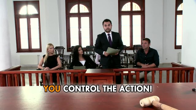 Мамка и дочь отсосали член судьи - #1