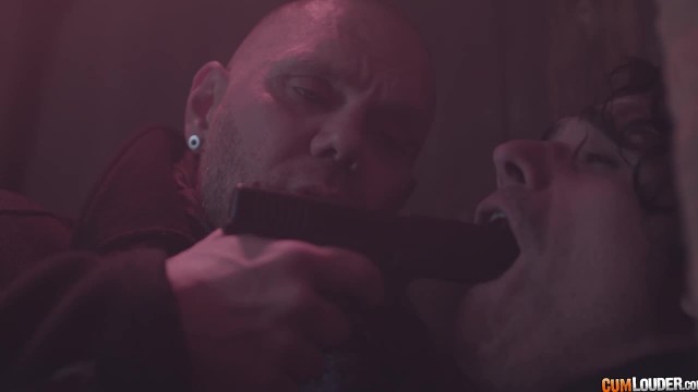 Стройная танцовщица сосет большой член - #1