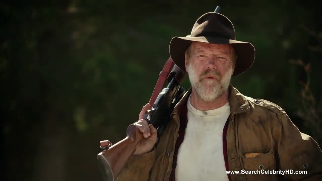 Охотник трахнул стройных туристок - #9