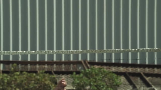 Красотка попала в мужскую баню - #3