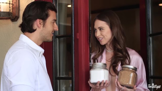 Худышка трахнулась с другом отца - #3