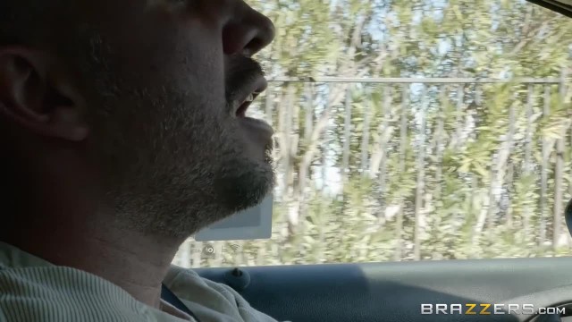 Отчим грубо отымел телку - #3