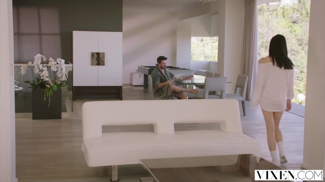 Худенькая красотка соблазнила чужого мужа - #2