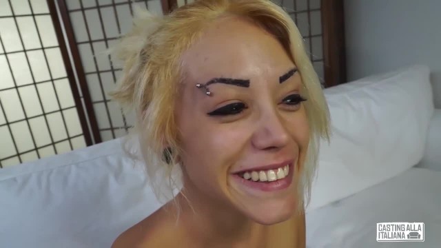 Молодая девушка жестко трахается с отчимом - #2