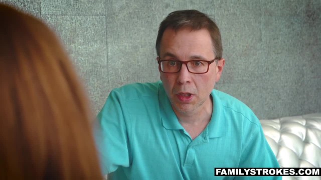 Мамка научила молодую дочь лизать киску - #1